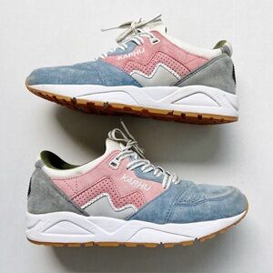 Karhu Aria Sneakers Tennis Shoes- Muted Clay/Moonlight Blue Pink Anthro